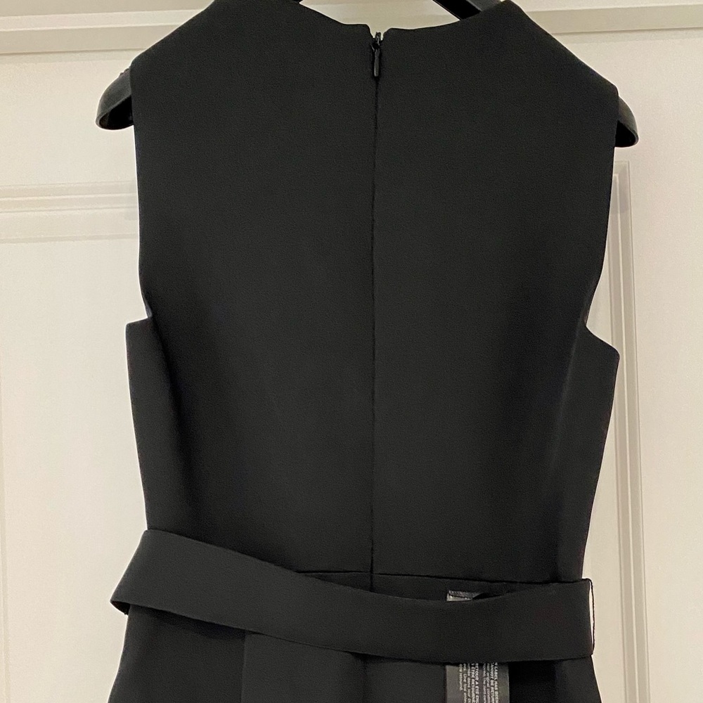 Dress - Picture 7 of 7